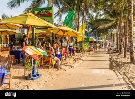 sunny beach stalls